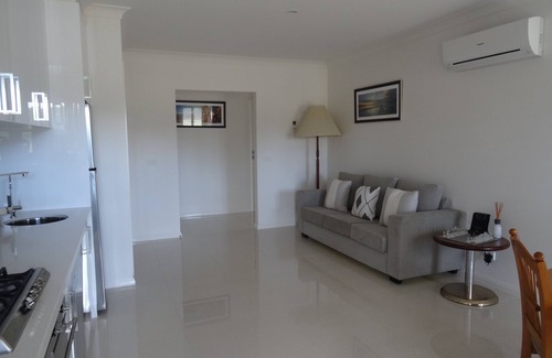 Portarlington Hotel | The Oxley Estate