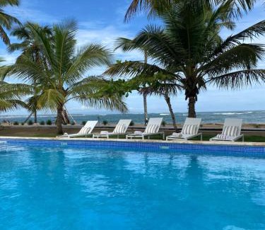 Matancitas Hotel | The Palm Bay Club Lodge