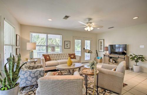 Waveland House | The Palm Bay St Louis Home - Walk to Beach!