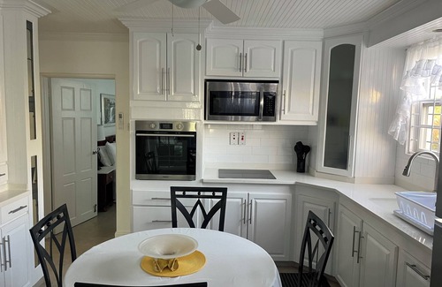 Halls Apartment | The Palms Areca-Attractive, Alluring and Aesthetically artistic