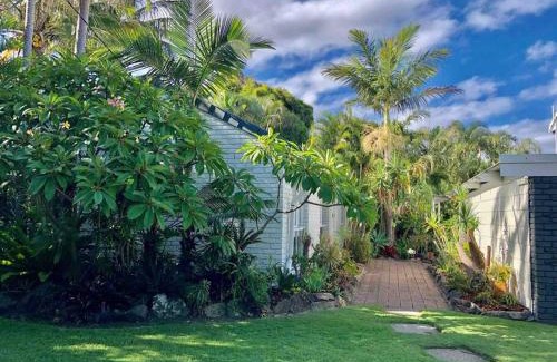 Pottsville House | The Palms Beach House