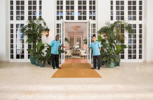 Mid Beach Hotel | The Palms Hotel & Spa