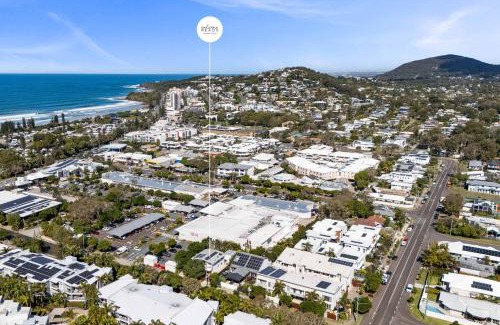 Coolum Beach House | The Palms in Coolum Beach - Pet Friendly & Pool