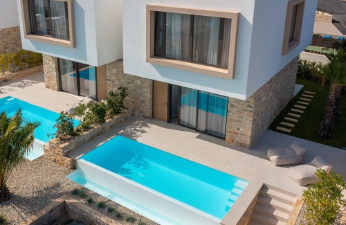 Tkon Villa | The Palms Resort - Villa Beach I