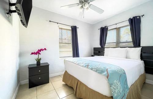 Hollywood Hotel | The Palms