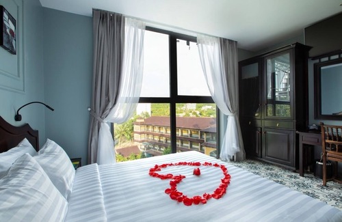 Cua Lap Hotel | The Palmy Luxury Beach Phu Quoc