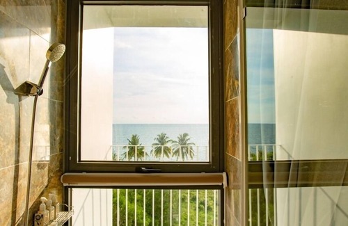 Cua Lap Hotel | The Palmy Luxury Beach Phu Quoc