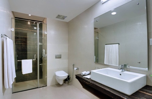 Nehru Place Hotel | The Pamposh New Delhi