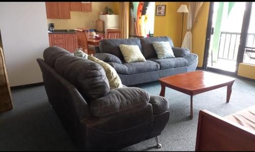 Panajachel Apartment | The Paradise of Atitlán Suites - Free Breakfast Supplies