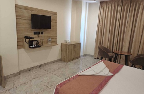 Chandauli Hotel | The park green hotel & resort