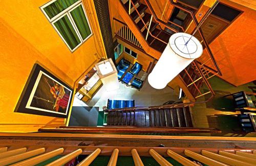 Male House | The Park House