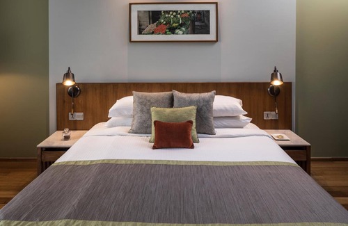 Belapur Hotel | The Park Navi Mumbai
