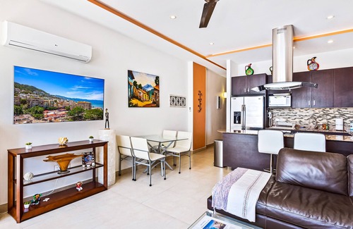 Emiliano Zapata Condo | The Park Penthouse w/Ocean view 1 block to Malecon