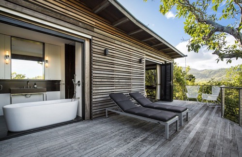 Picnic Bay House | The Pavilions - Picnic Bay, QLD