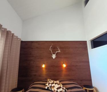 Syote Apartment | The Peak House