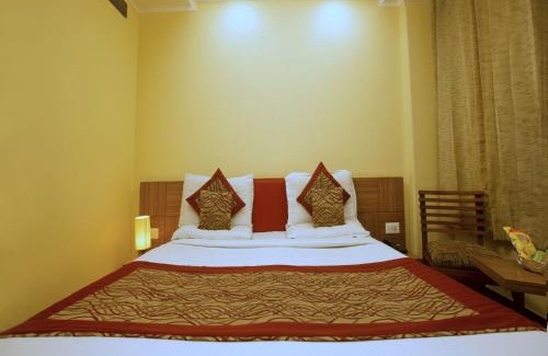 Karol Bagh Hotel | The Pearl- A Royal Residency