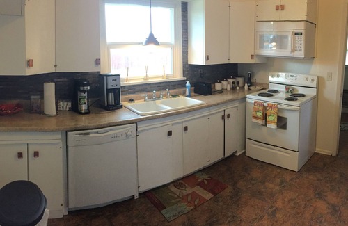 Walla Walla House | The Pearl House, for two to five people , and pet friendly special rates now
