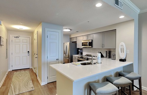Navarre Beach Condo | The Pearl of Navarre #1002 - Paradise Palms | Gulf Front Condo!
