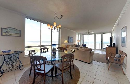 Navarre Beach Apartment | The Pearl of Navarre #401