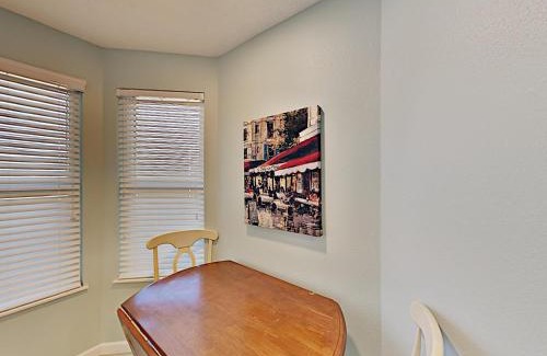 Navarre Beach Apartment | The Pearl of Navarre #705