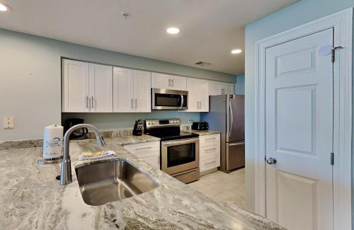 Navarre Beach Apartment | The Pearl of Navarre #705