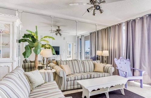 Navarre Beach Condo | The Pearl of Navarre Beach