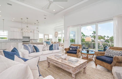 Palm Coast House | The Pearl Showcases a Pool & Lakeview in Cinnamon Beach! Short Walk to Beach