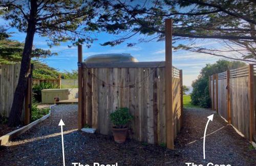 Gold Beach Apartment | The Pearl