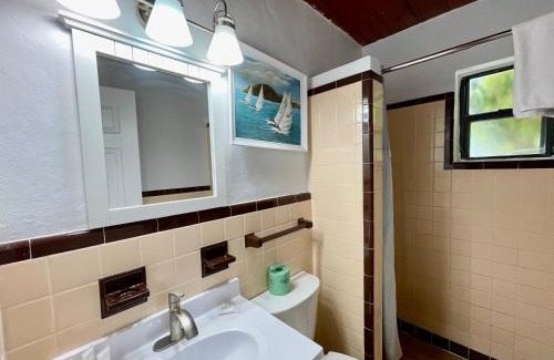 Key Largo Hotel | The Pelican Key Largo Cottages