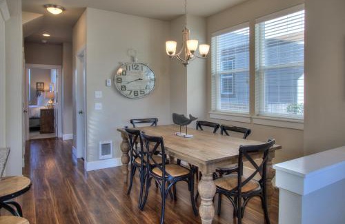Ocean Shores House | The Pelican Reef