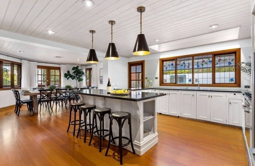 Mount Martha House | The Peninsula Chateau | Lodge-Inspired Luxury