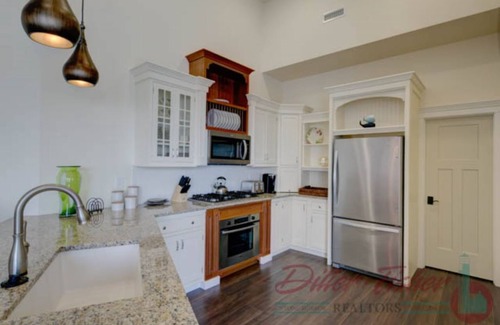 Stone Harbor House | The Penthouse at Shelter Haven