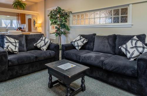 Paso Robles House | The Penthouse