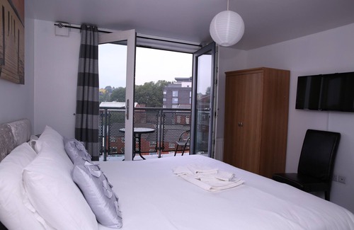 Oldham Apartment | The Penthouse With Balcony (29)