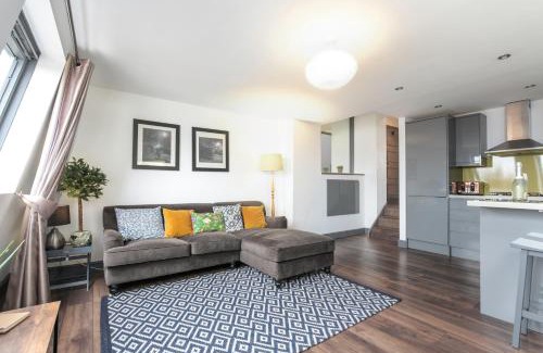 Chester Apartment | The Penthouses, 8 Albion Mews