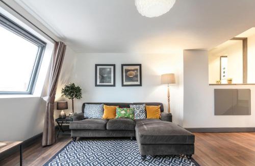 Chester Apartment | The Penthouses, 8 Albion Mews