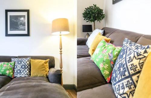 Chester Apartment | The Penthouses, 8 Albion Mews