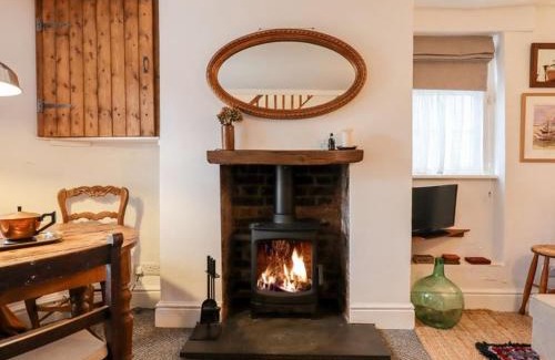 Lympstone House | The Pepper Pot