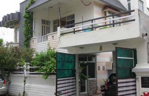 Udaipur District House | The Perch Winsome Room