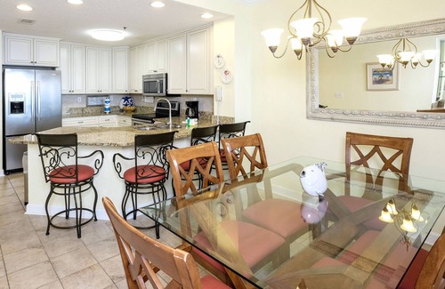 Orange Beach Condo | The Perfect Beach Vacation! Private parking. Unit 703, 3BR, 3BA, Sleeps 12