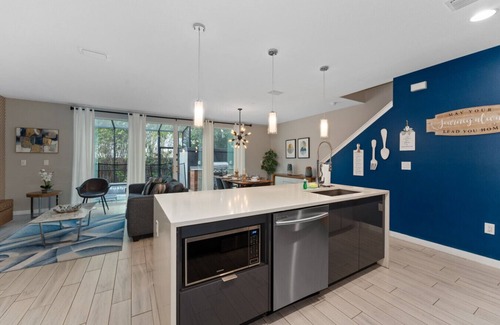 Kissimmee House | The Perfect Family Escape 4BD with Pool BBQ and Fun