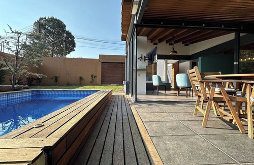 Valle de Bravo House | The Perfect Getaway: Relaxing Hot Tub Retreat