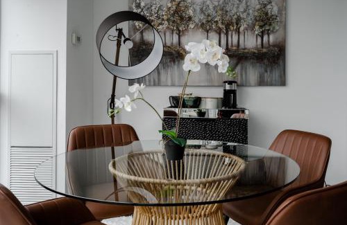 CityPlace Apartment | The Perfect Getaway