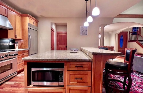 Sudden Valley House | The Perfect Holiday! Extremely Spacious, Pet Friendly House.