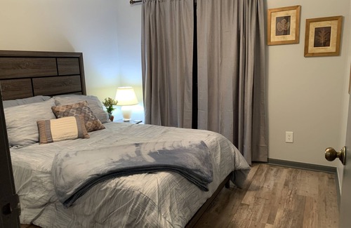 Shawnee Condo | The perfect location with 5 star cleaning!