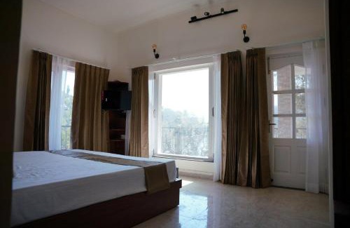Bhimtal House | The Periwinkle Homestay Bhimtal