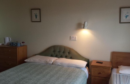Glengarriff Hotel | The Perrin Inn