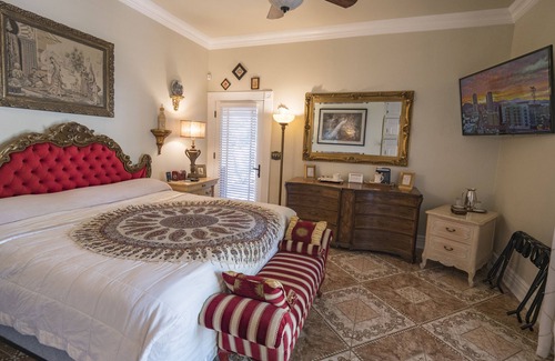 Downtown Tucson Hotel | The Persian Room located in Downtown Tucson