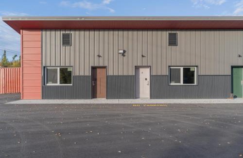 Fairbanks Apartment | The Pet Friendly Executive Northernwind Suite 1.0