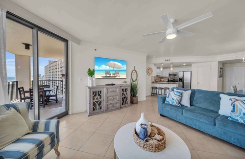Orange Beach House | The Phoenix VIII 1004 Breezy Blues & Coastal View